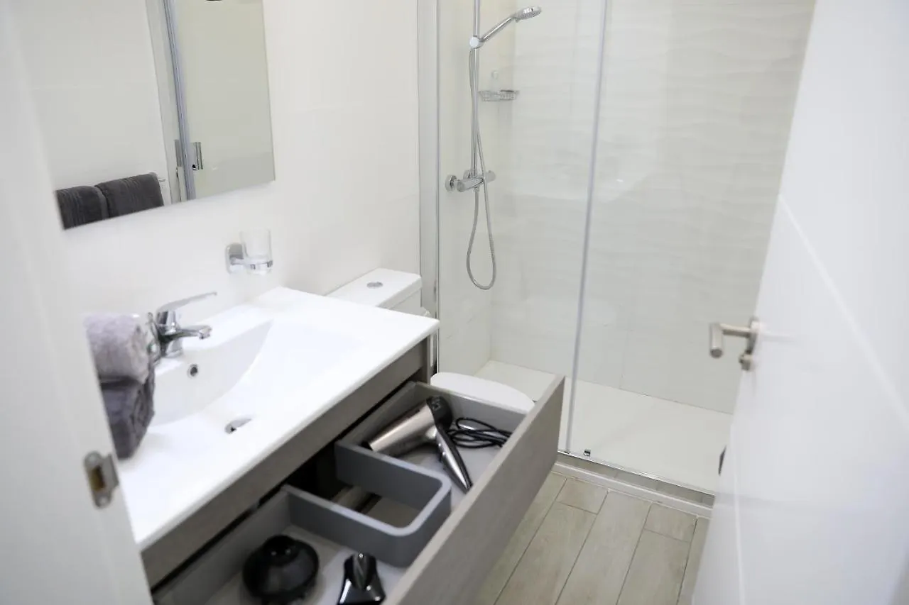 Luxury Apartment In Playa Paraiso By Altamarhomes
