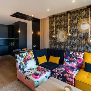 Excellence In Your Holidays ,begin With The Small Details Apartamento